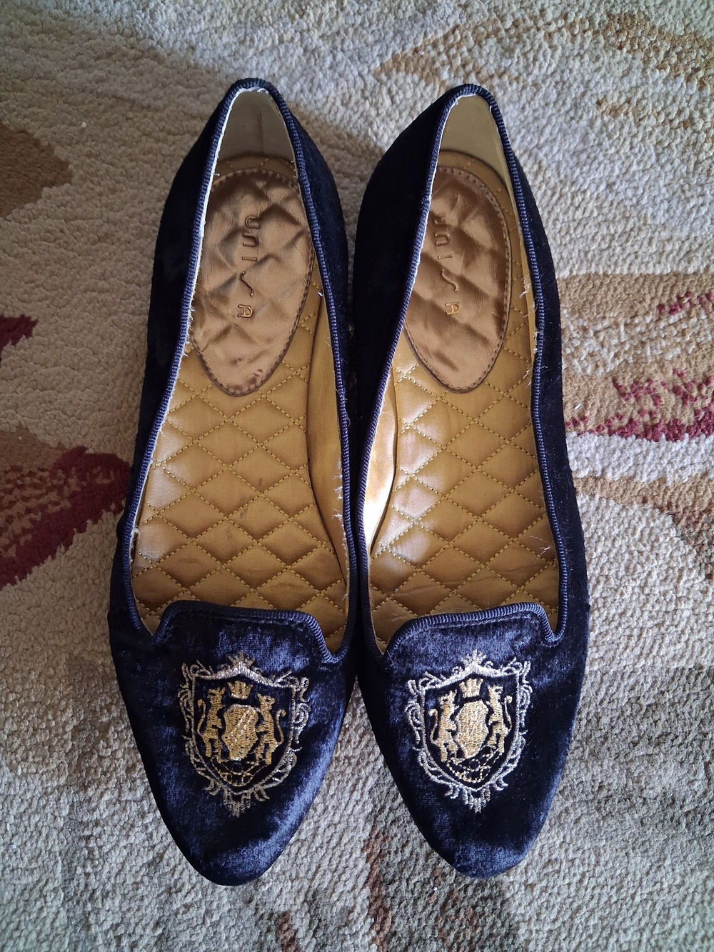 Unisa Black Velvet Embroidered Women’s Ballet Flats